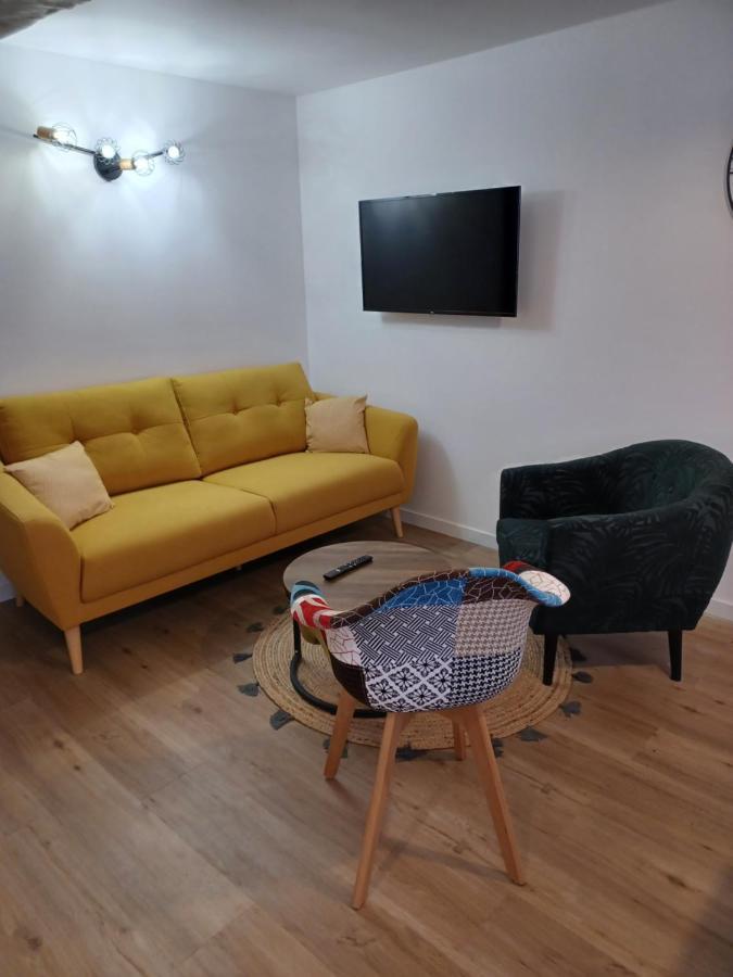 Duplex Centre Ville Ernee Экстерьер фото