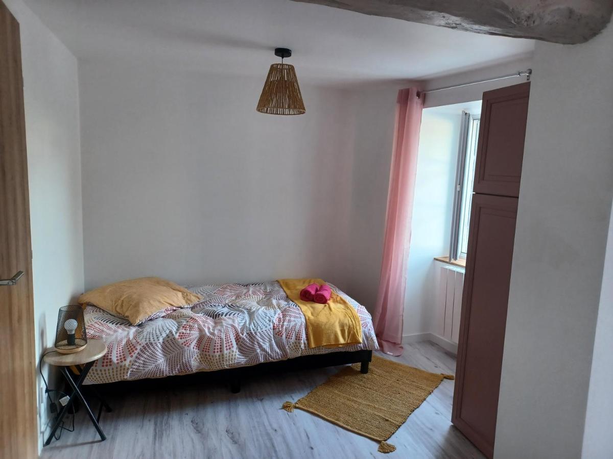 Duplex Centre Ville Ernee Экстерьер фото